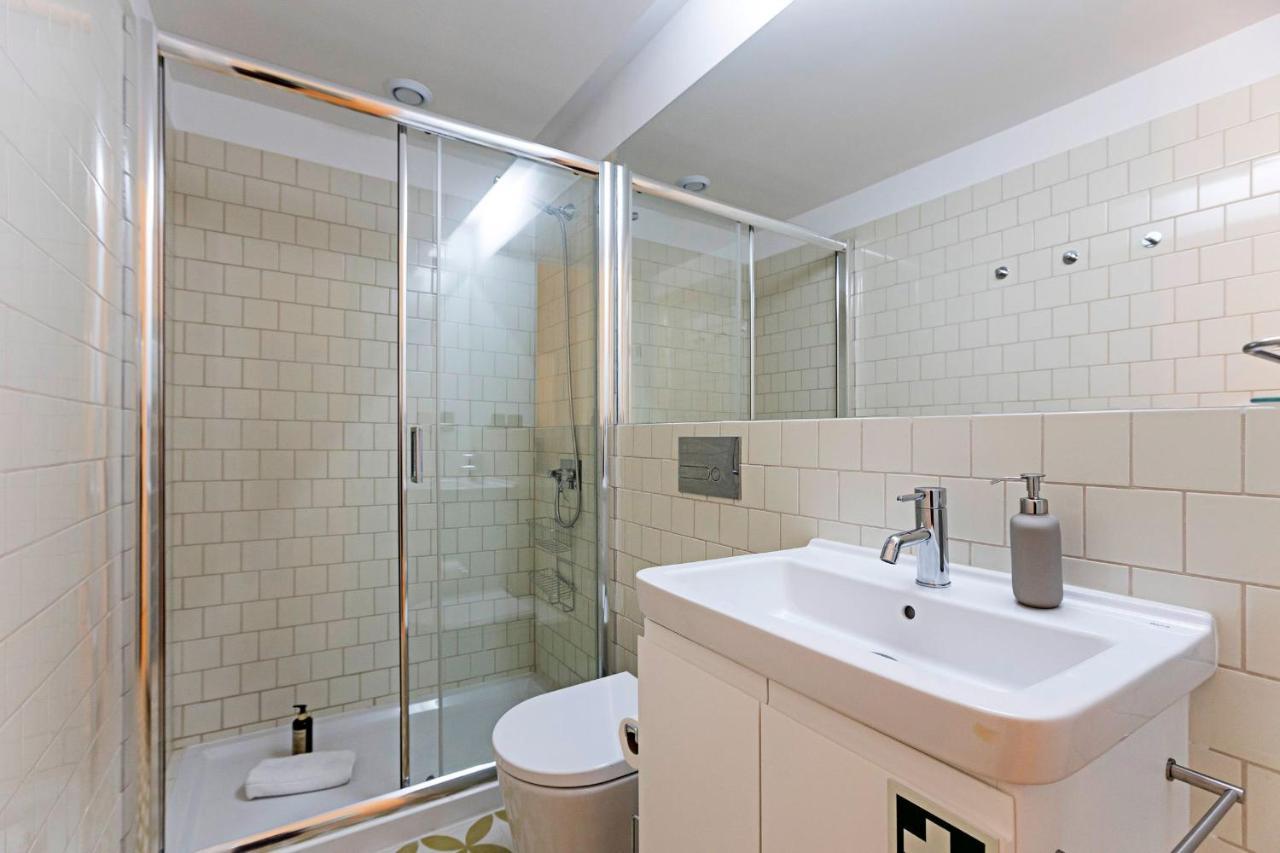 Loios 1Br Flat Downtown By Lovelystay Porto Buitenkant foto