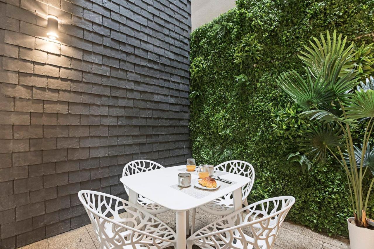 Loios 1Br Flat Downtown By Lovelystay Porto Buitenkant foto